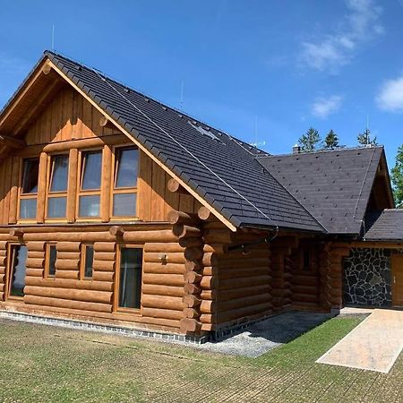 Luxusni Srub Az 24 Luzek - Sruby-Lipno Villa Frymburk Eksteriør billede